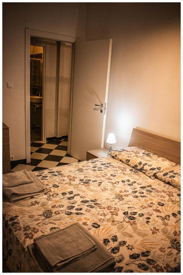 Apartamento Tra Mare E Centro Génova Exterior foto